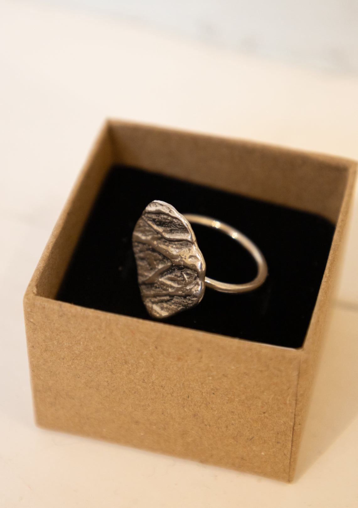 Kulpresset sølvring