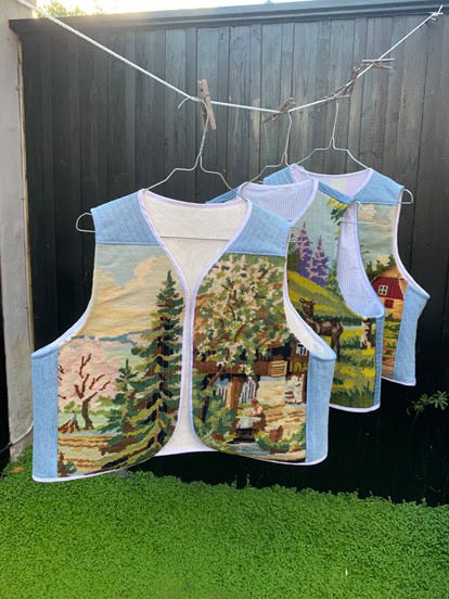 Skovhus Broderet Vest