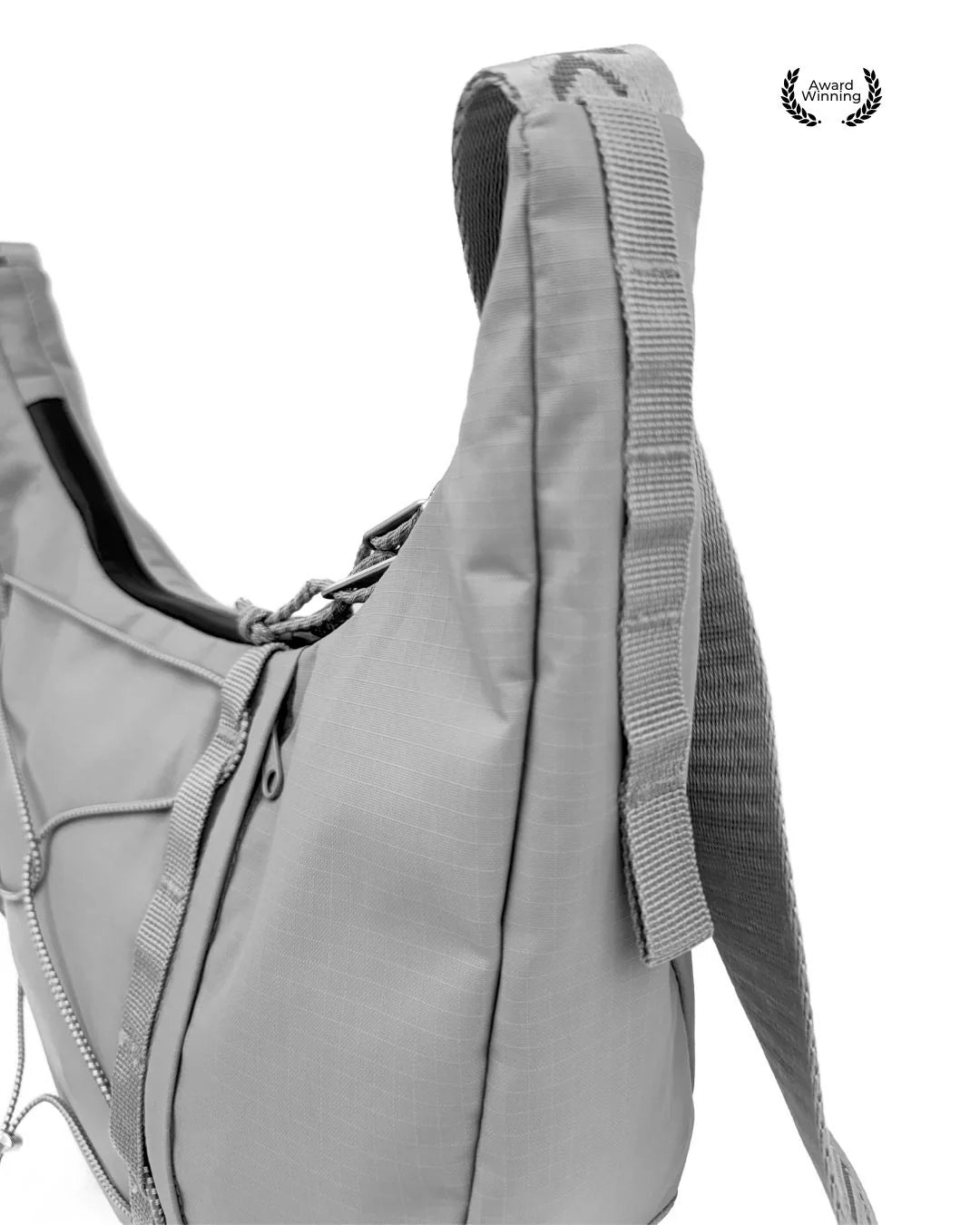 HAZE Crossbody taske - Chrome Grey