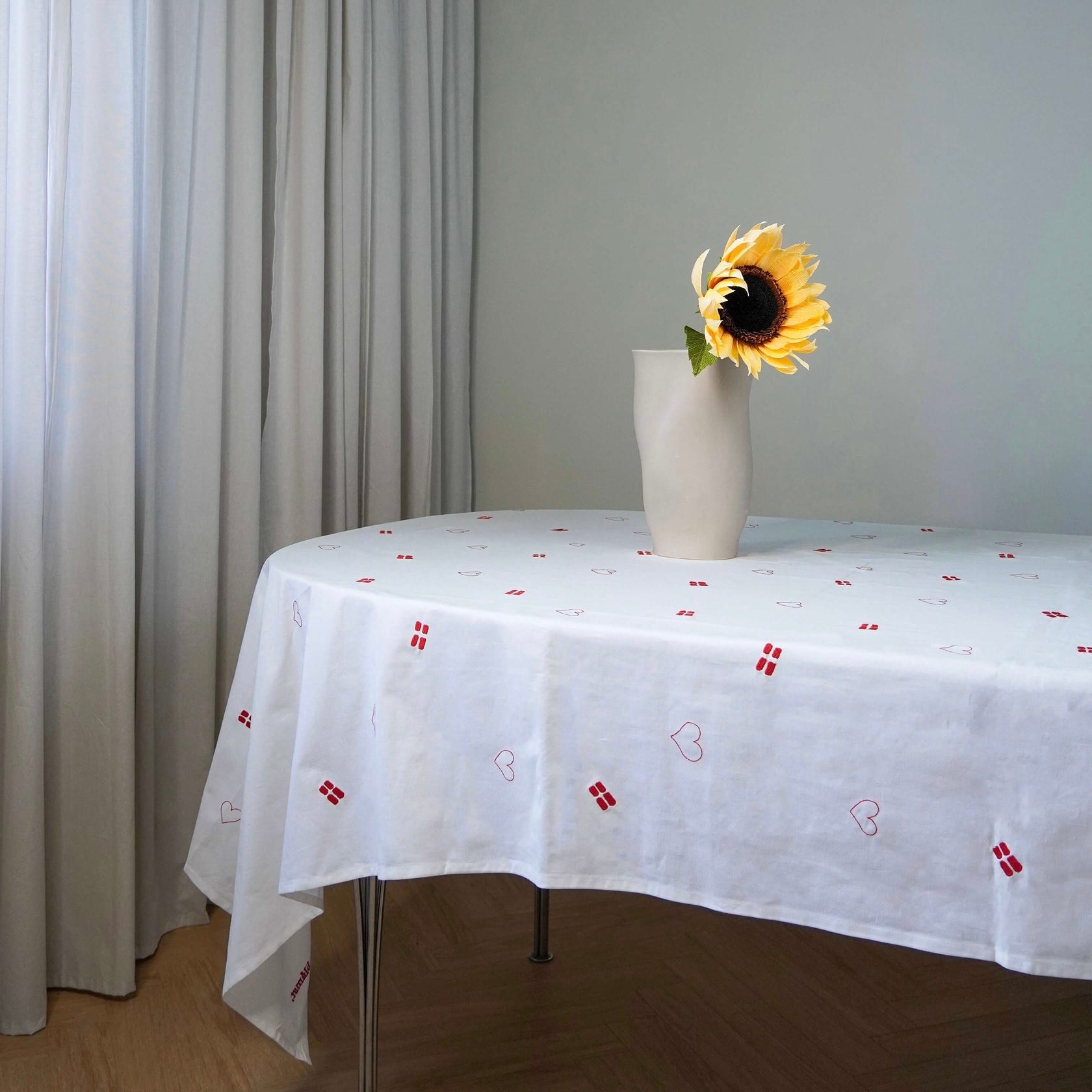 Birthday tablecloth, 150x270