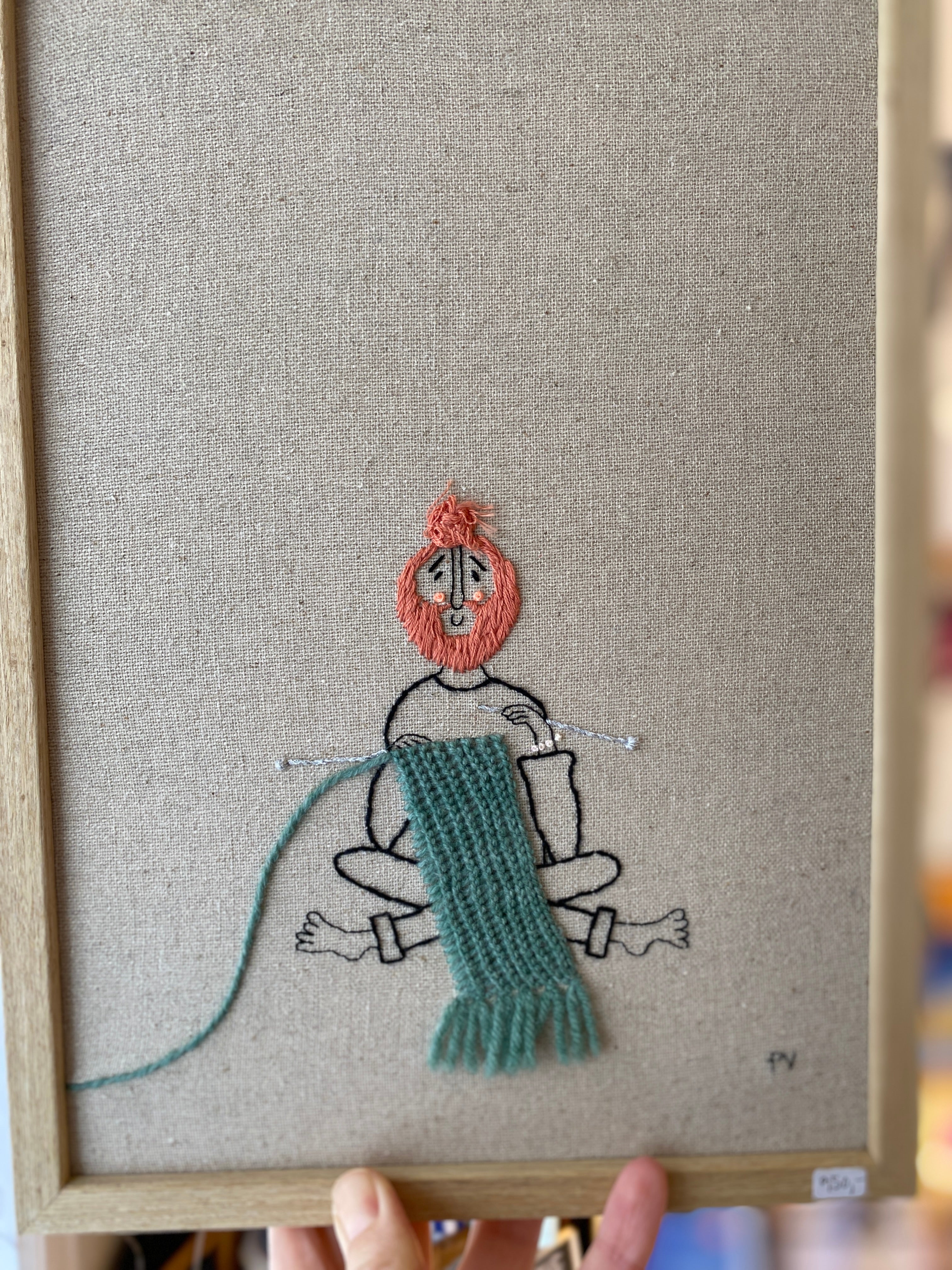 A4 framed Embroidery - strikkemand med bun