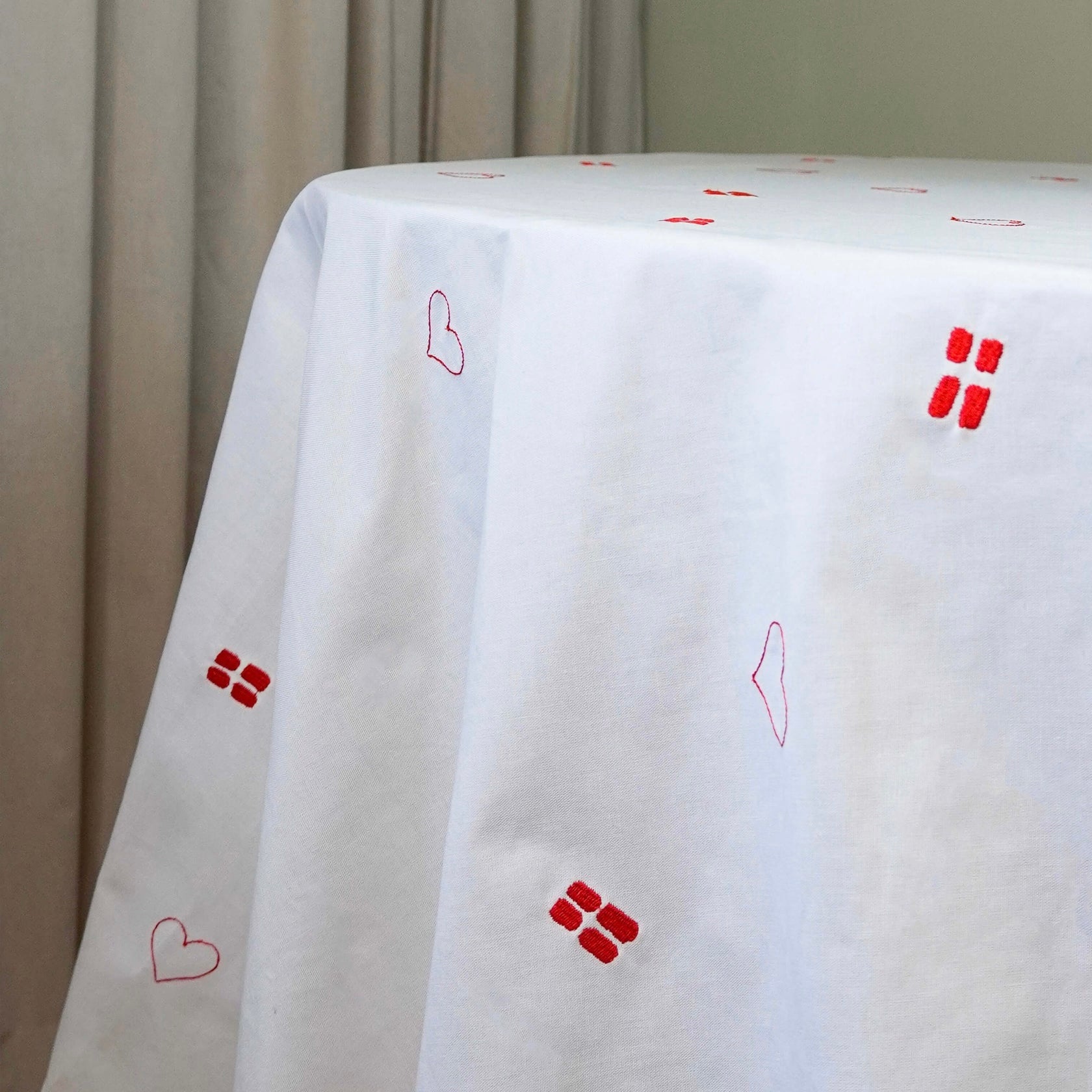 Birthday tablecloth, 150x270