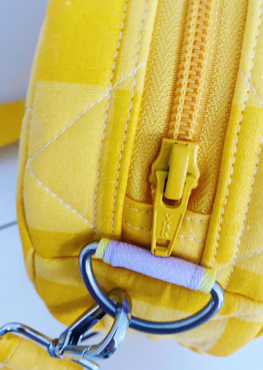 Mellow Yellow Circle Bag
