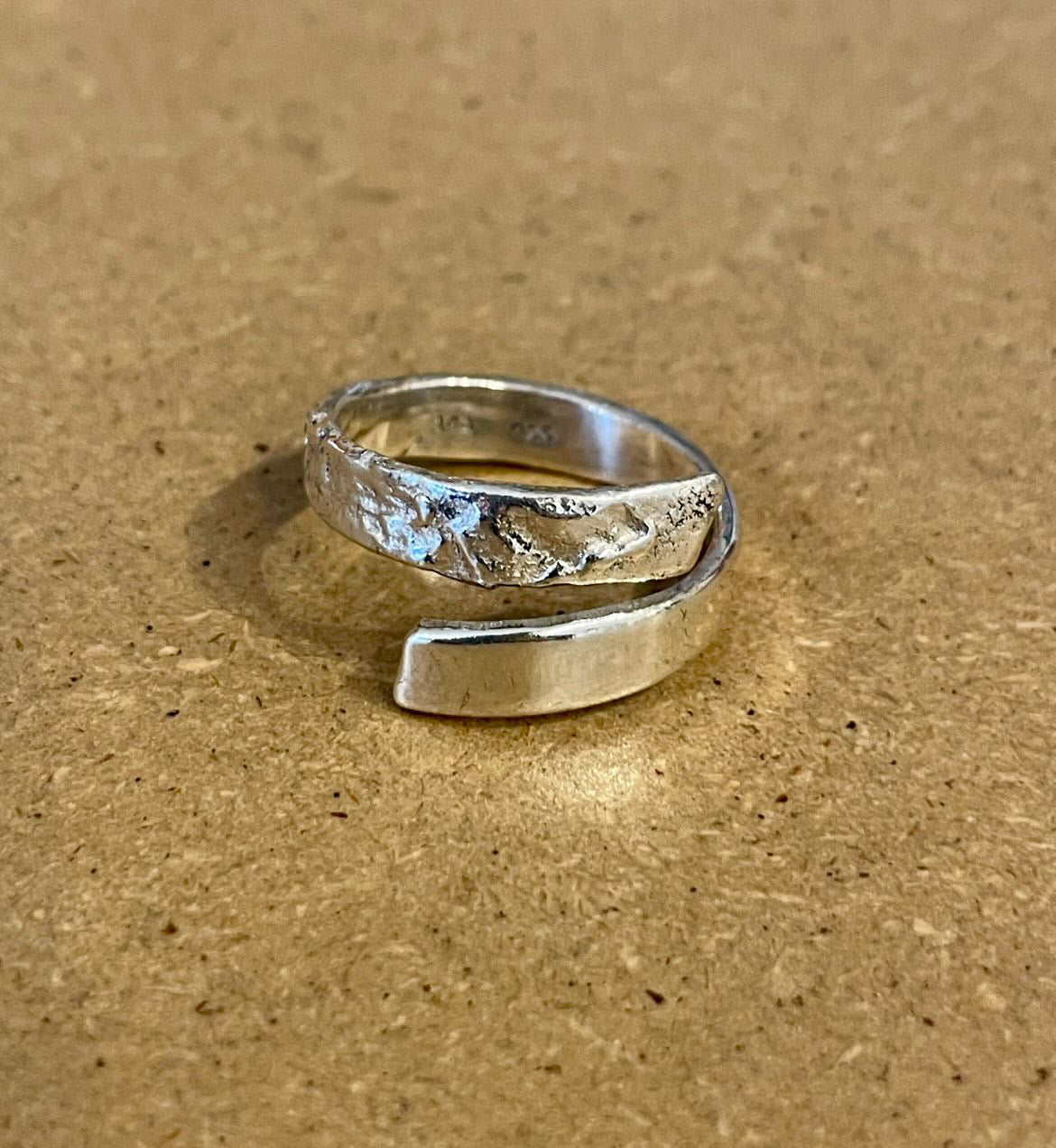 Åben unika sølvring (str. 60)