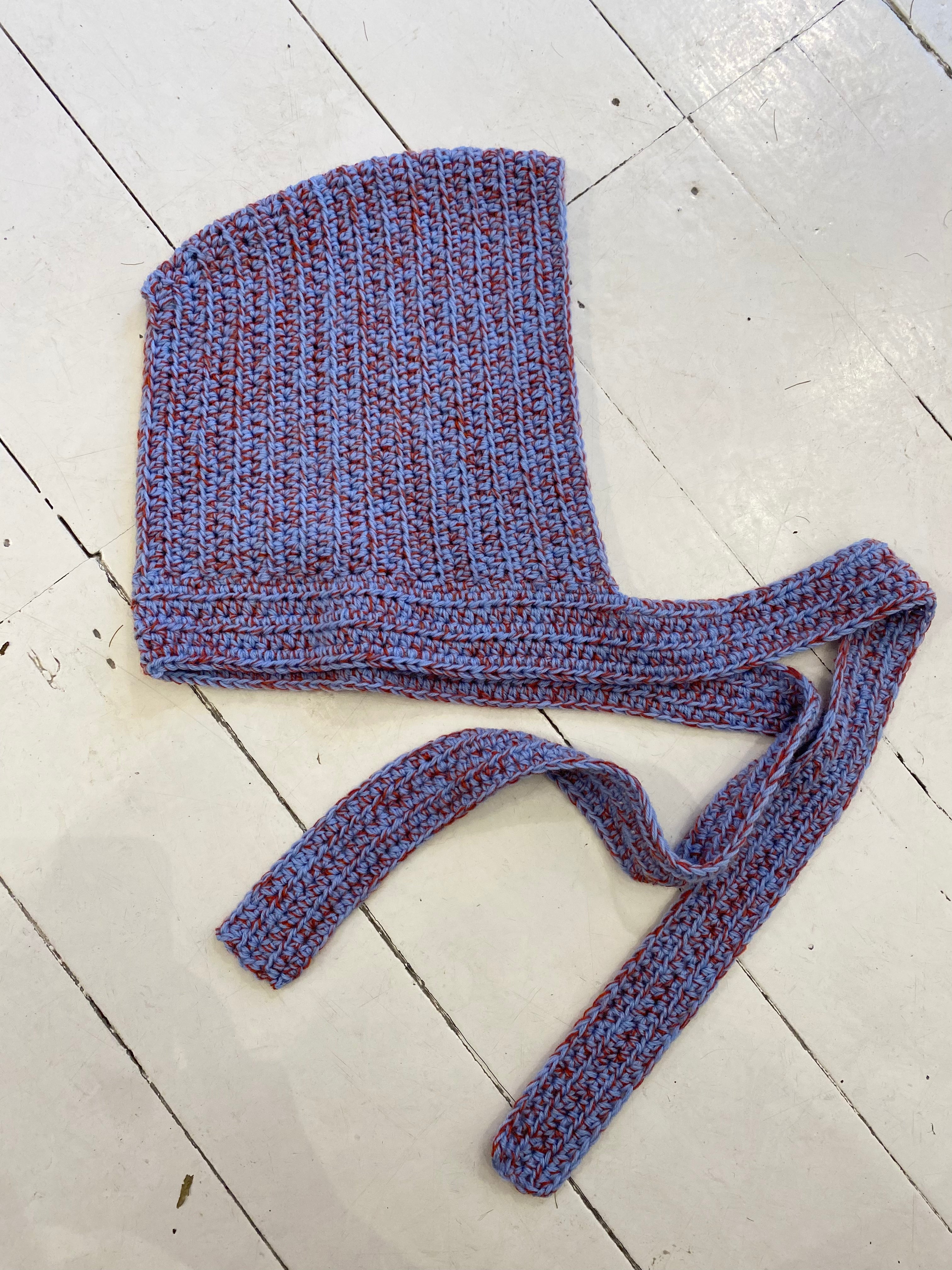 Bonnet / Hætte Lyseblå rust