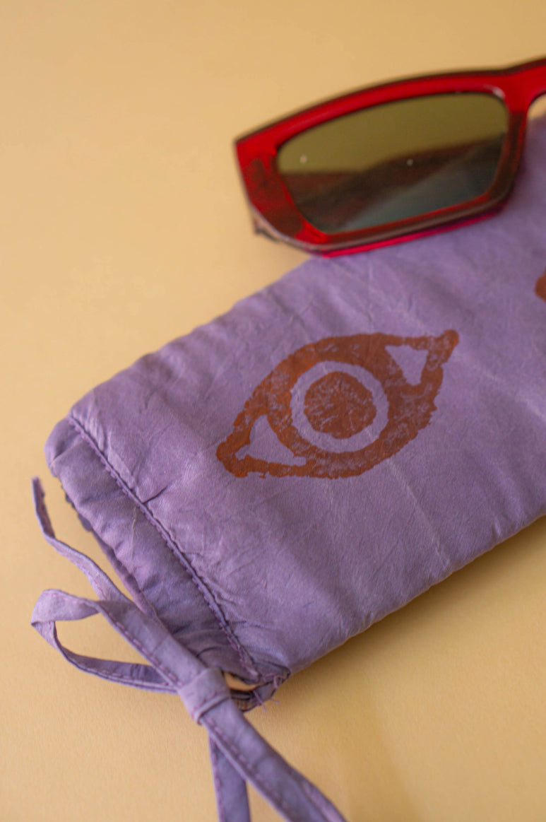 Solbrilleetui med syrisk blokprint