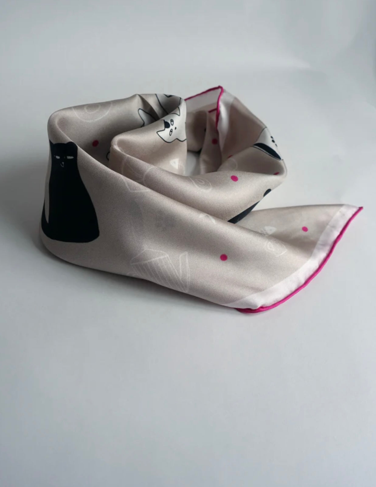 Silketørklæde, Cats 65cm