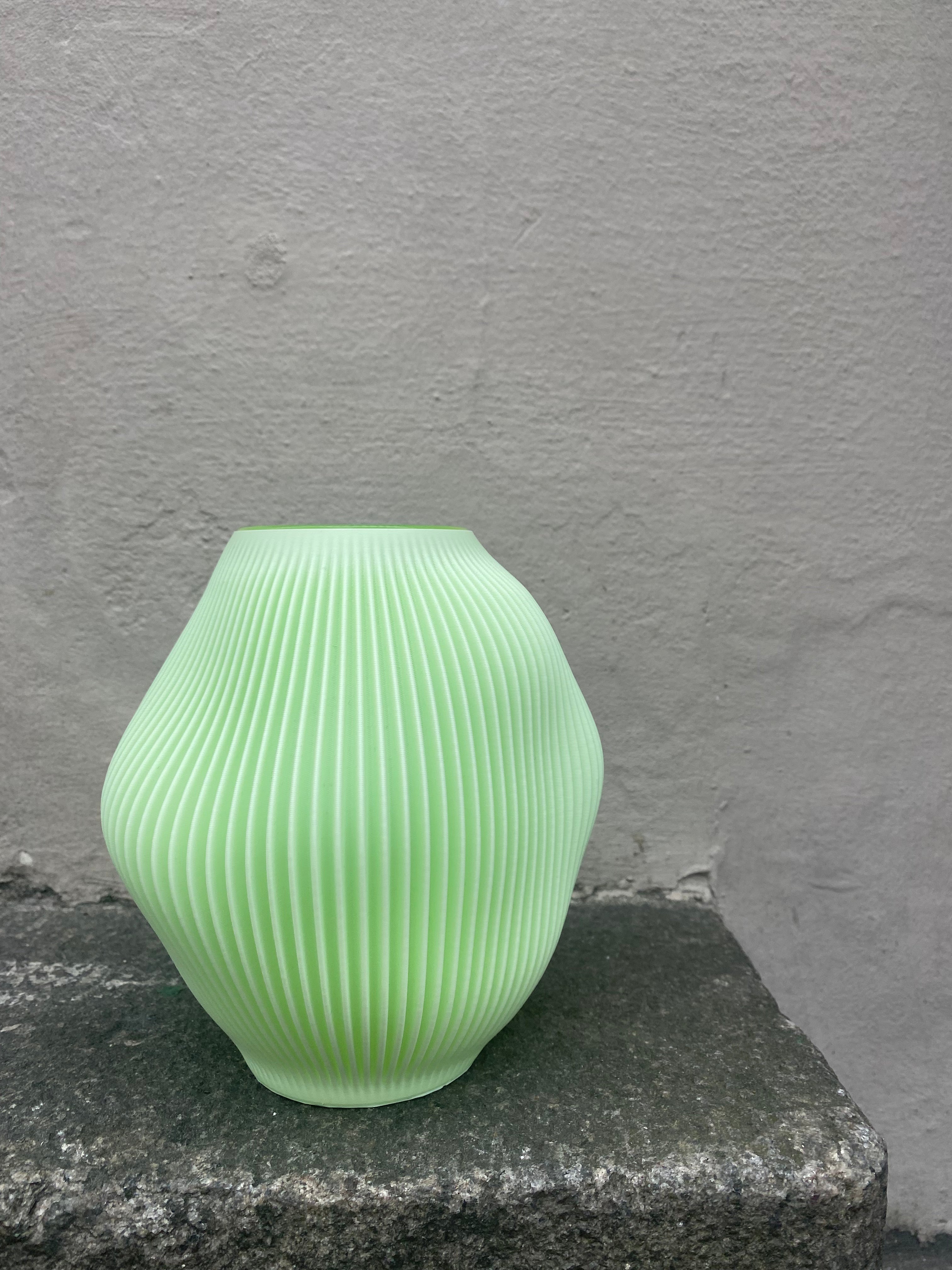 3D print vase - Neon green