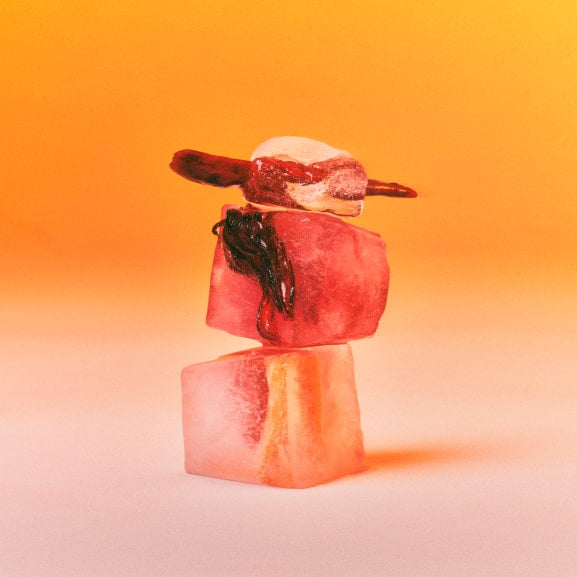 Pink grapefruit & Hibiscus hot sauce