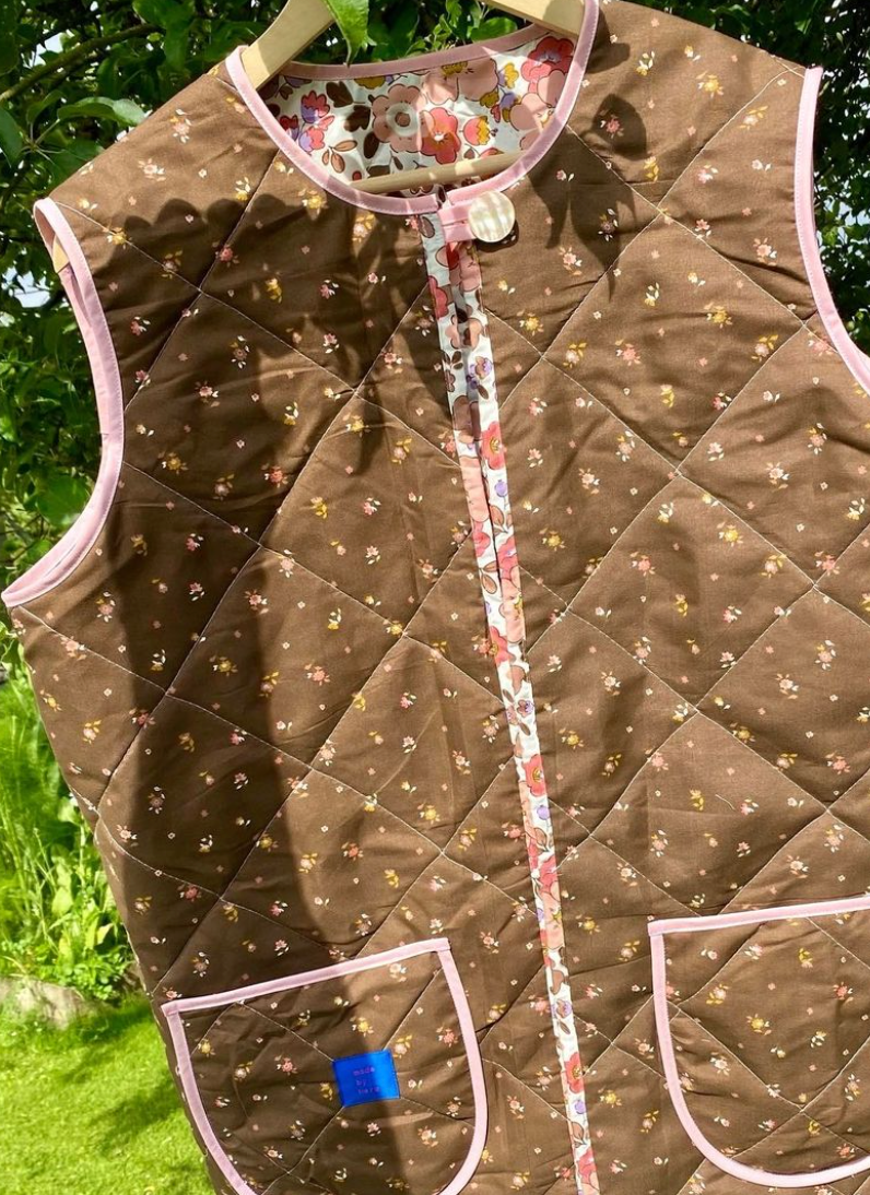 Unika Flower vest - long brun