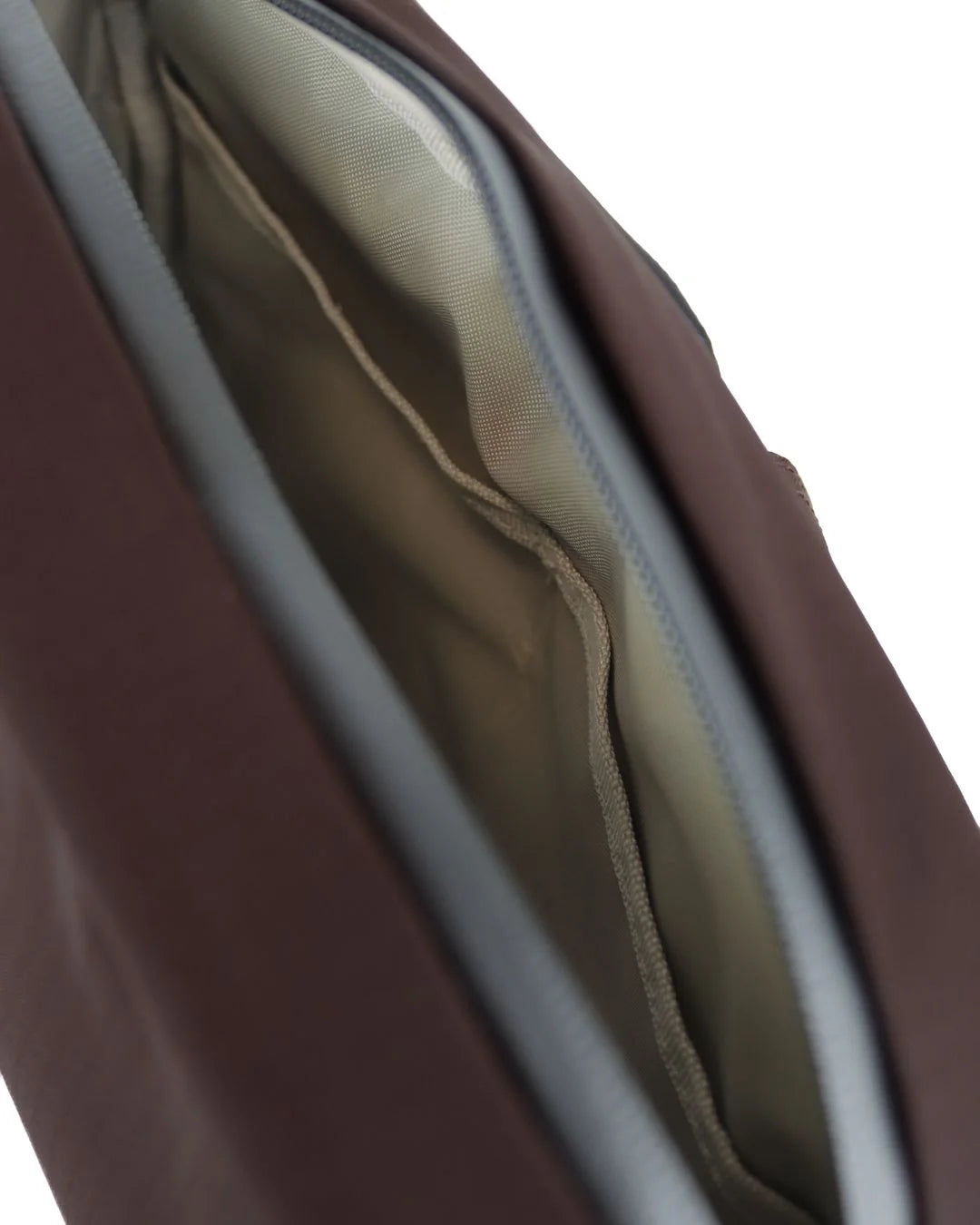 MILES Crossbody taske - Downtown Mocha