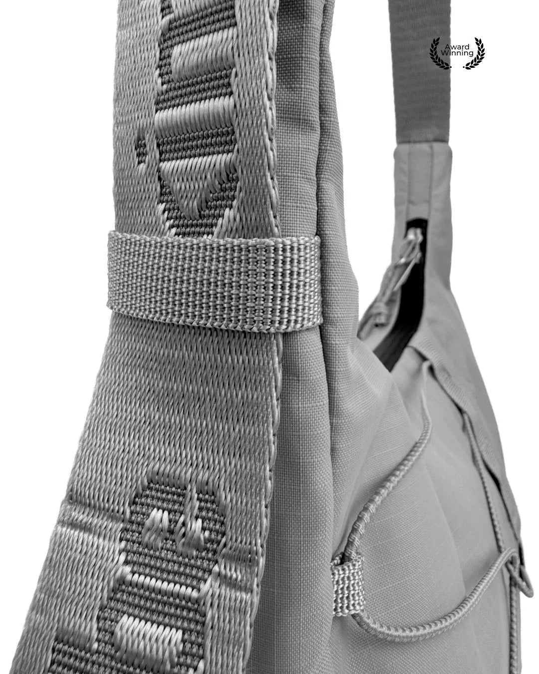 HAZE Crossbody taske - Chrome Grey