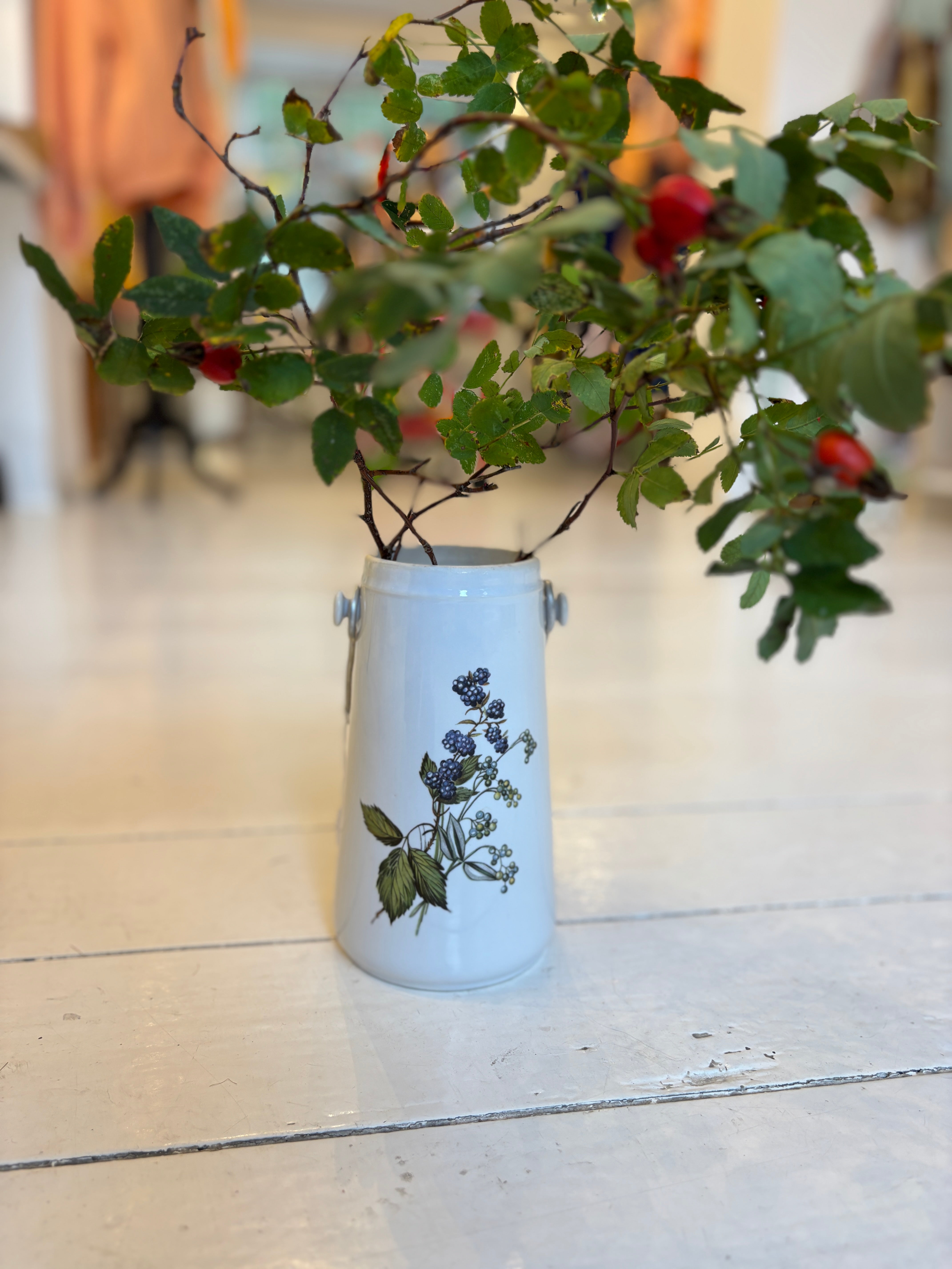 Fransk vase med hank