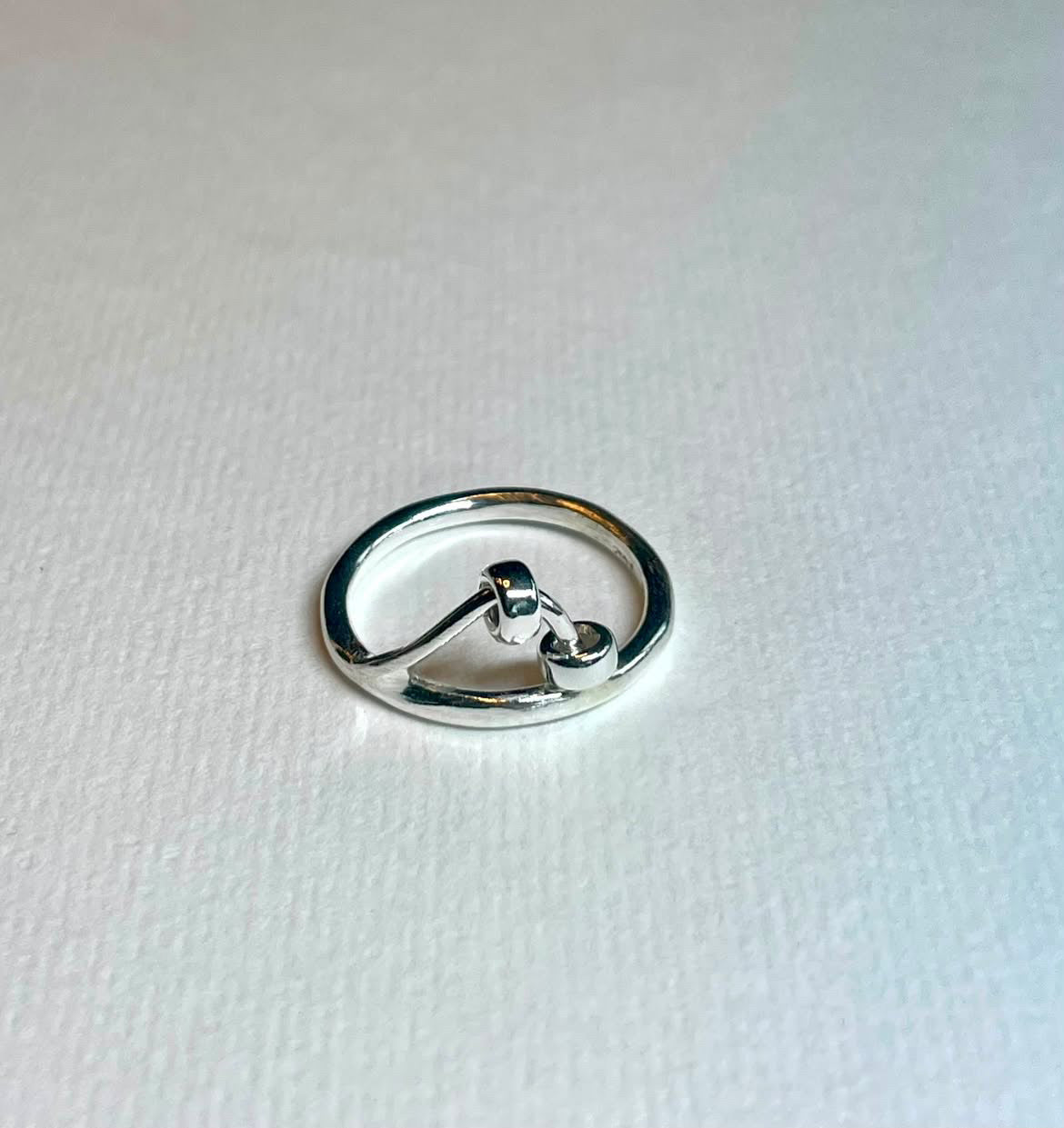 Fidget-ring, med to perler