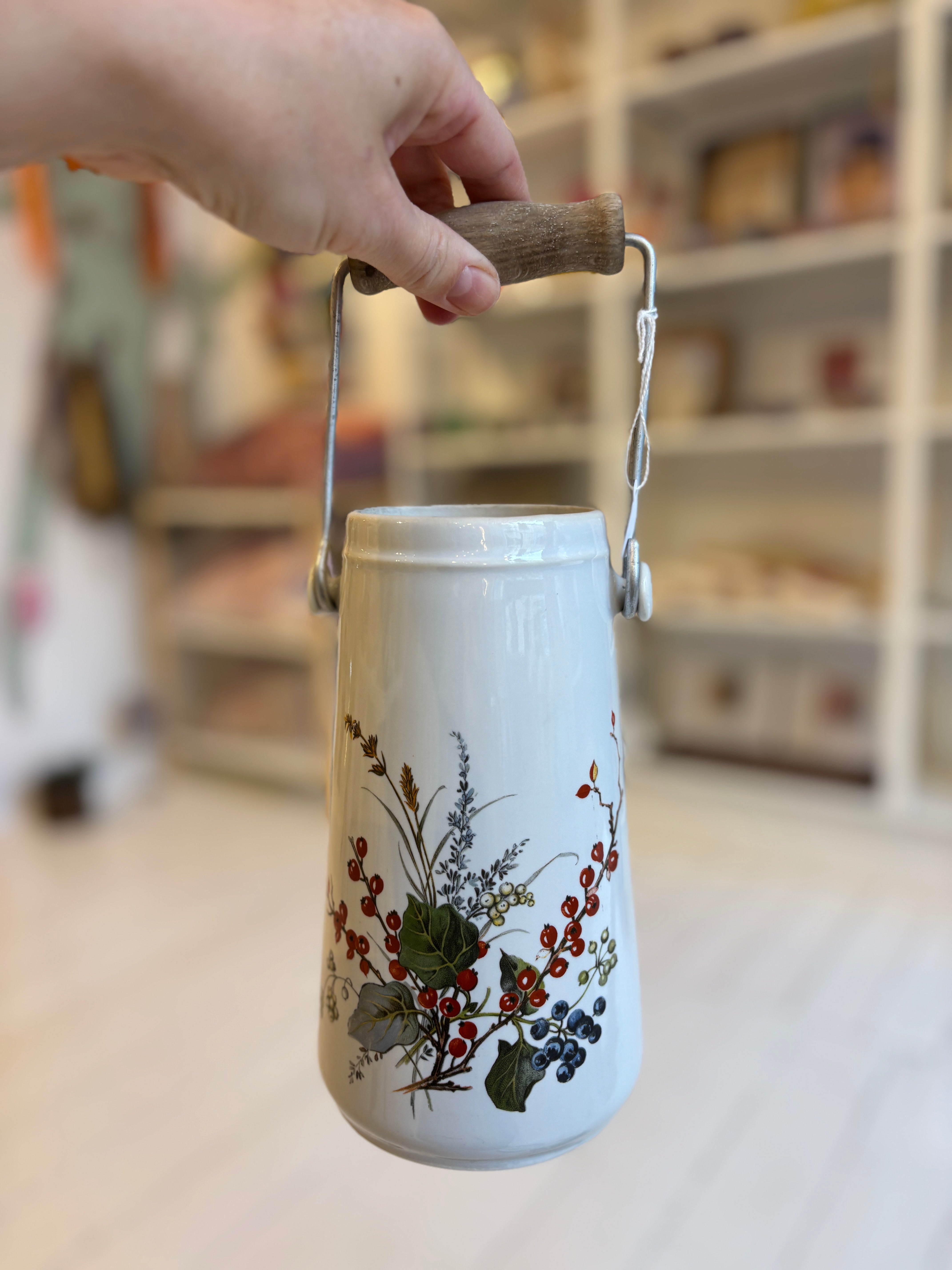 Fransk vase med hank