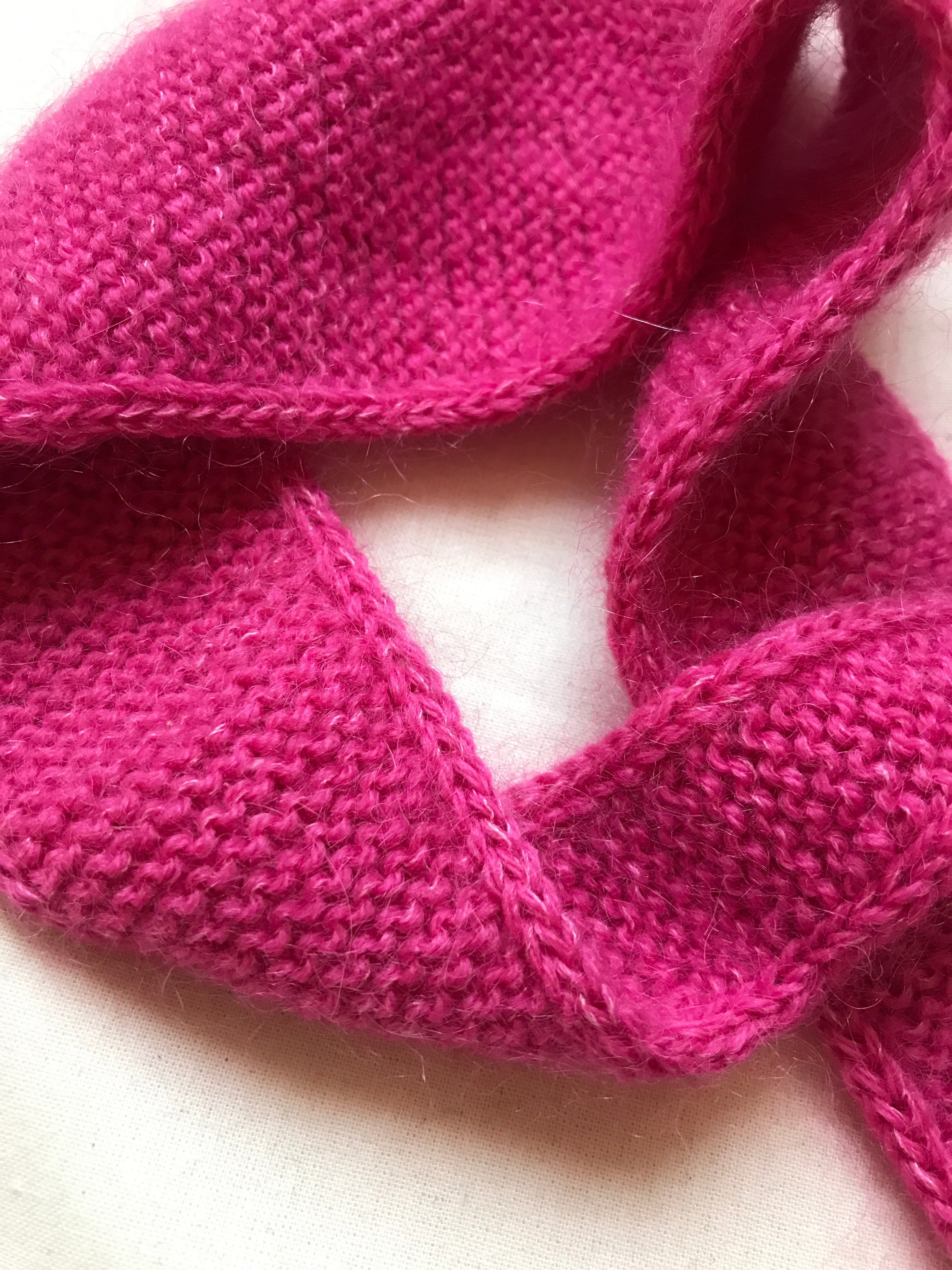 Fluffy scarf (Pitaya)