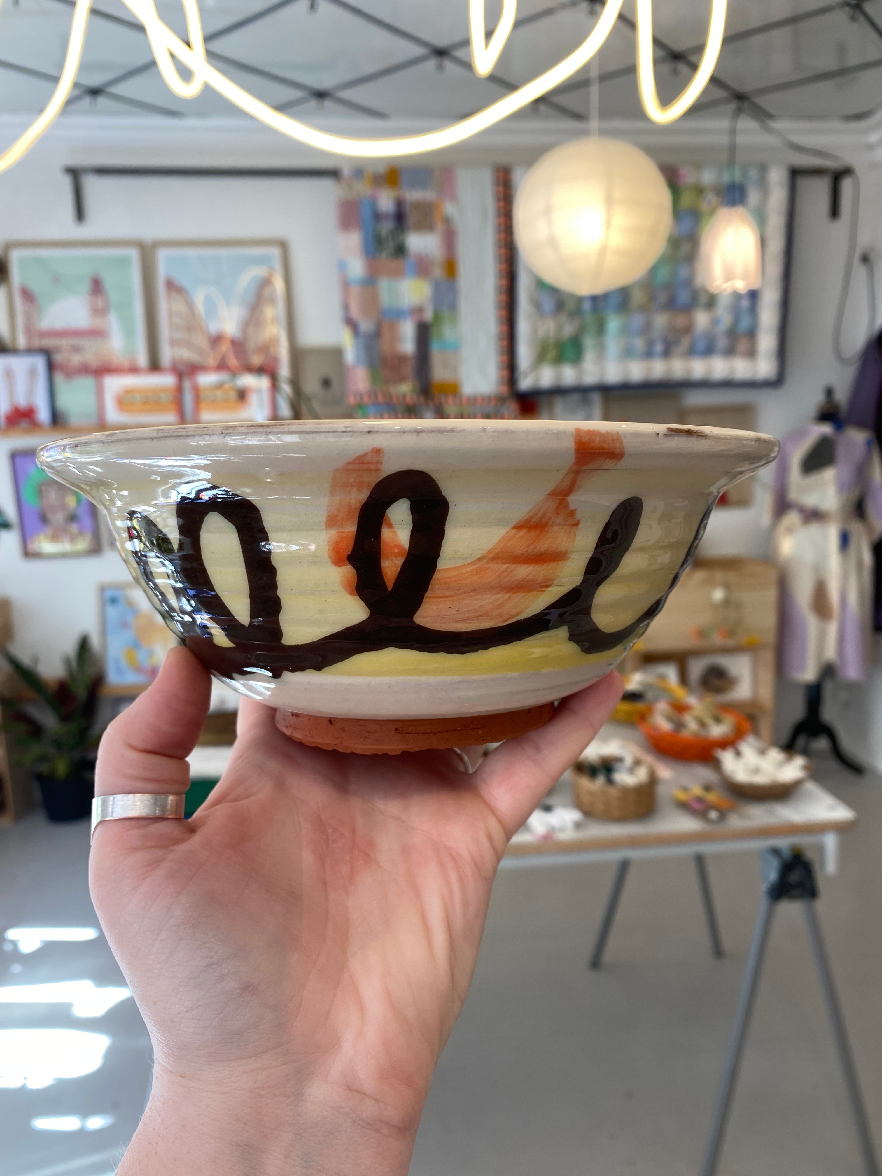 Abstrakt serverings-skål M 2