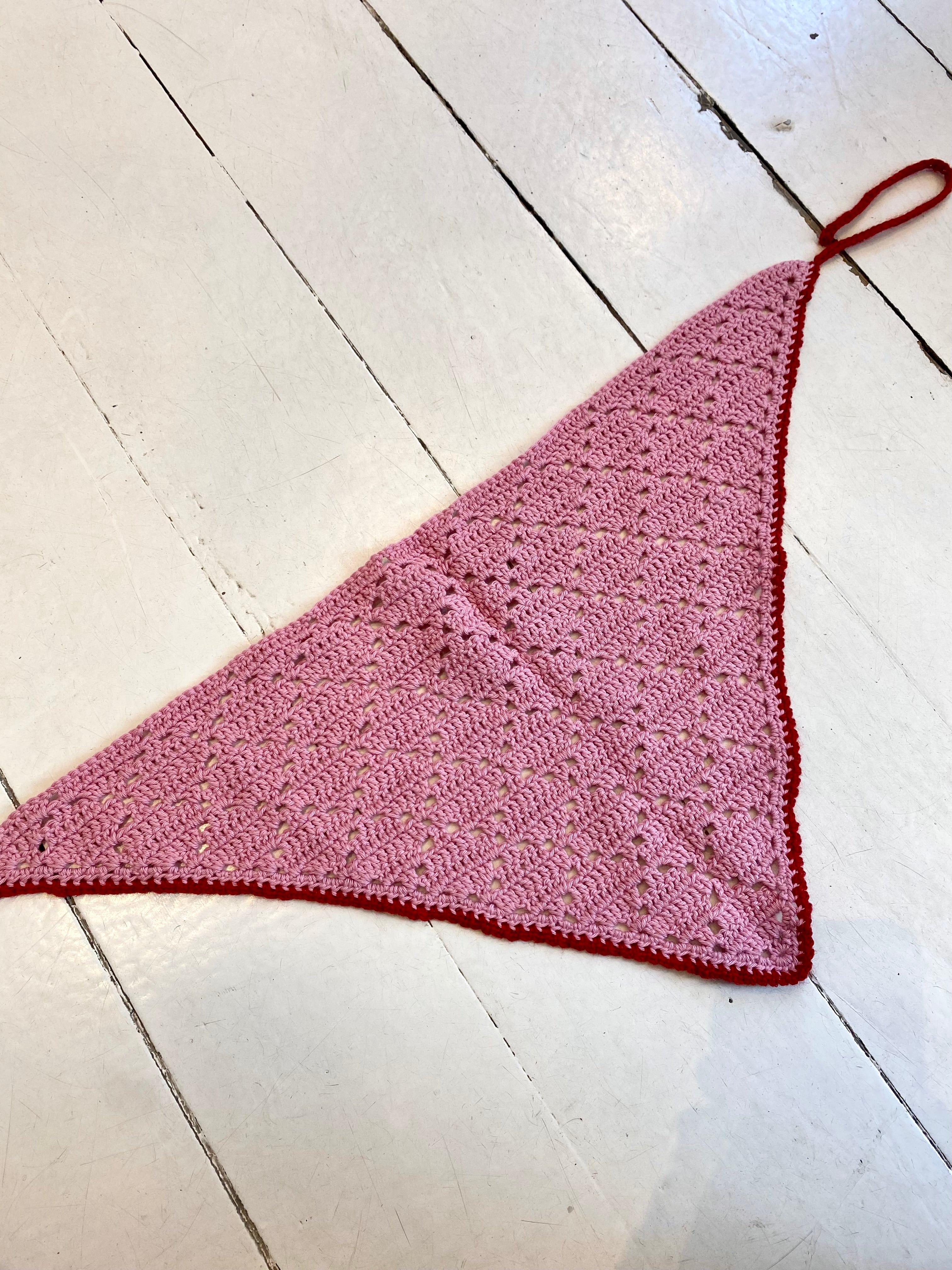 Bandana nr. 2 (lyserød/rød)