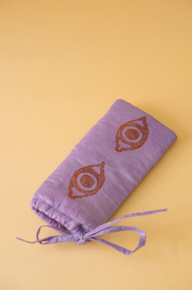 Solbrilleetui med syrisk blokprint