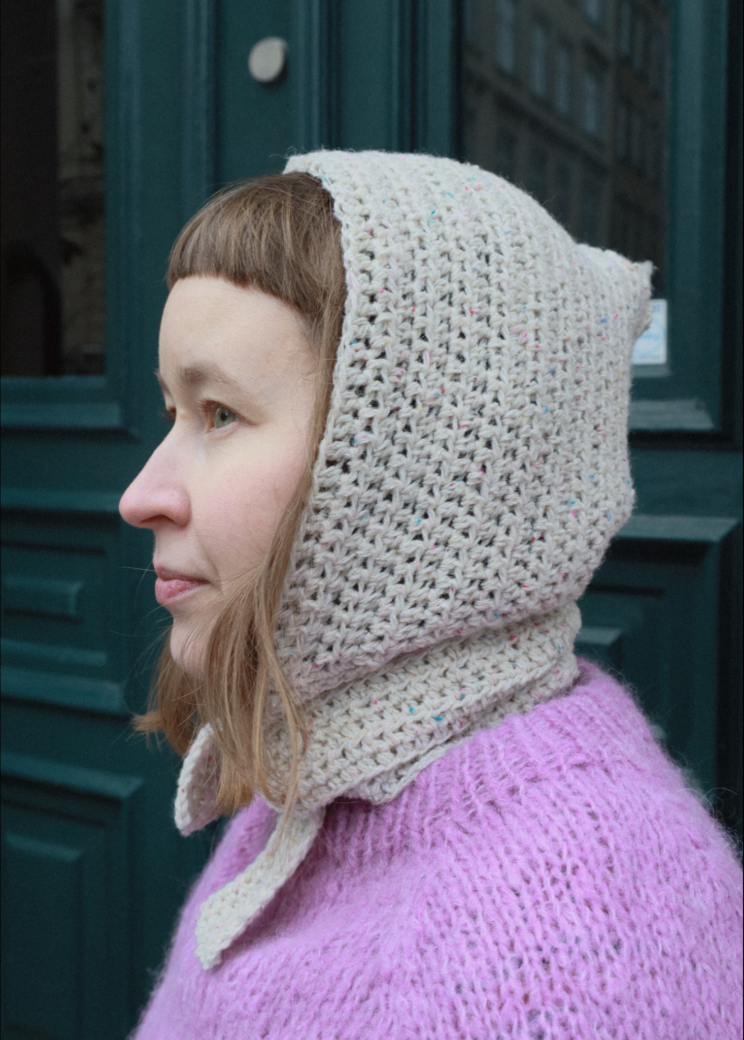 Bonnet / Hætte hvid konfetti