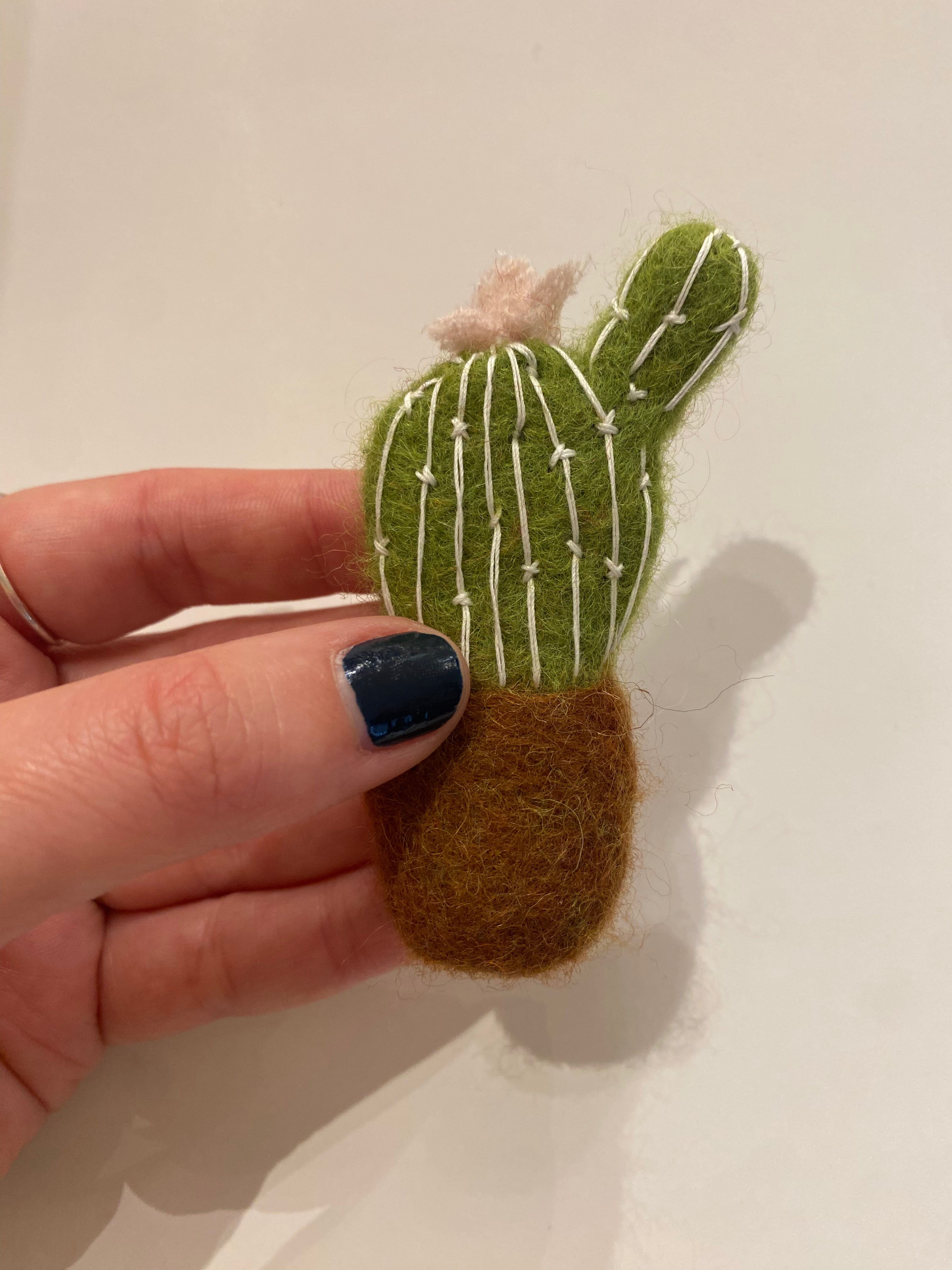 Filtet broche kaktus no 1