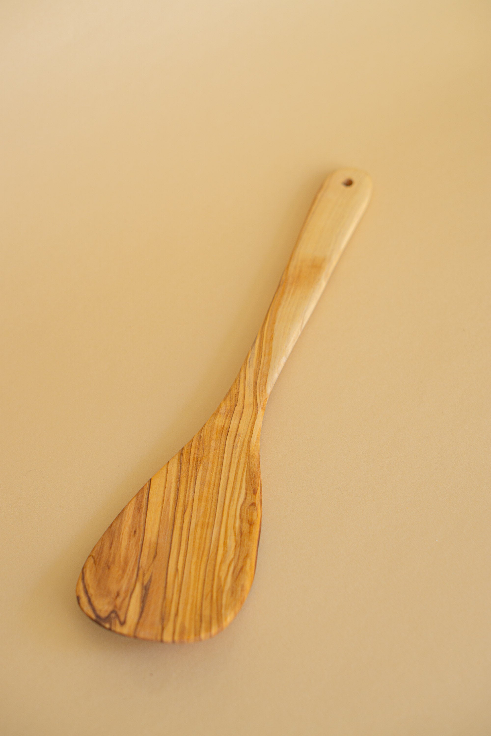 Spatel i oliventræ fra Vestbredden