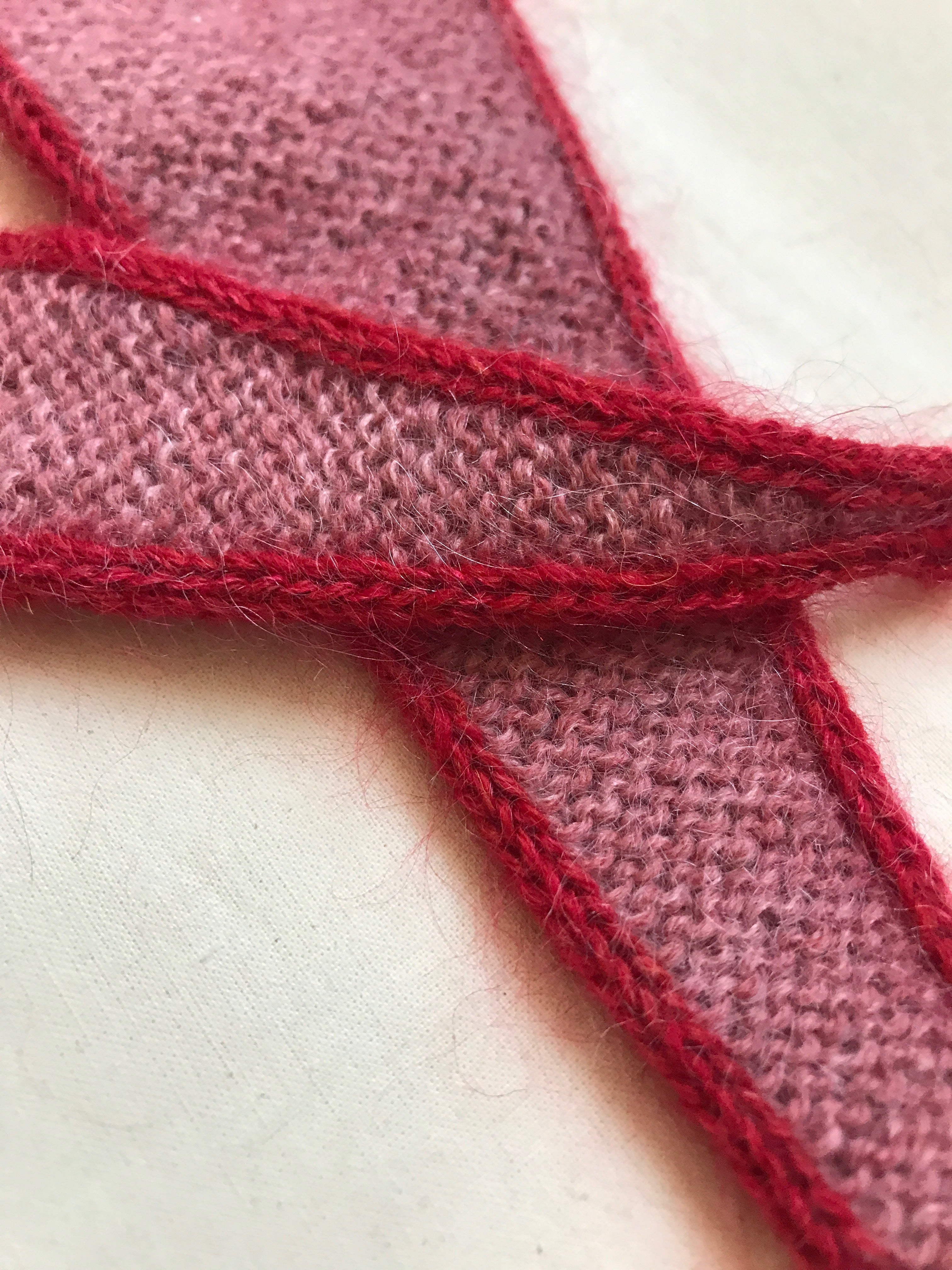 Mohair scarf (Strawberry/Cherry)